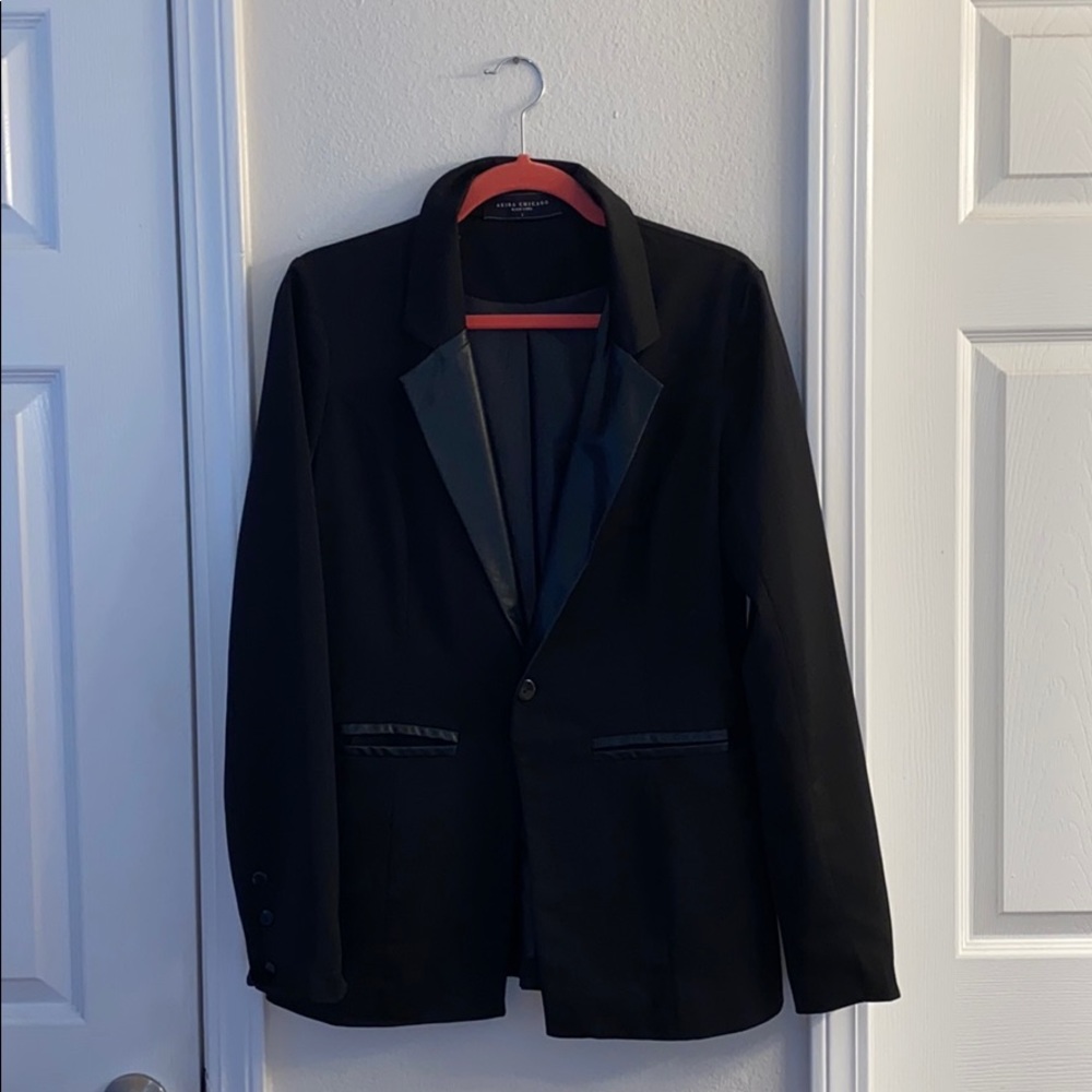 Faux leather trim blazer